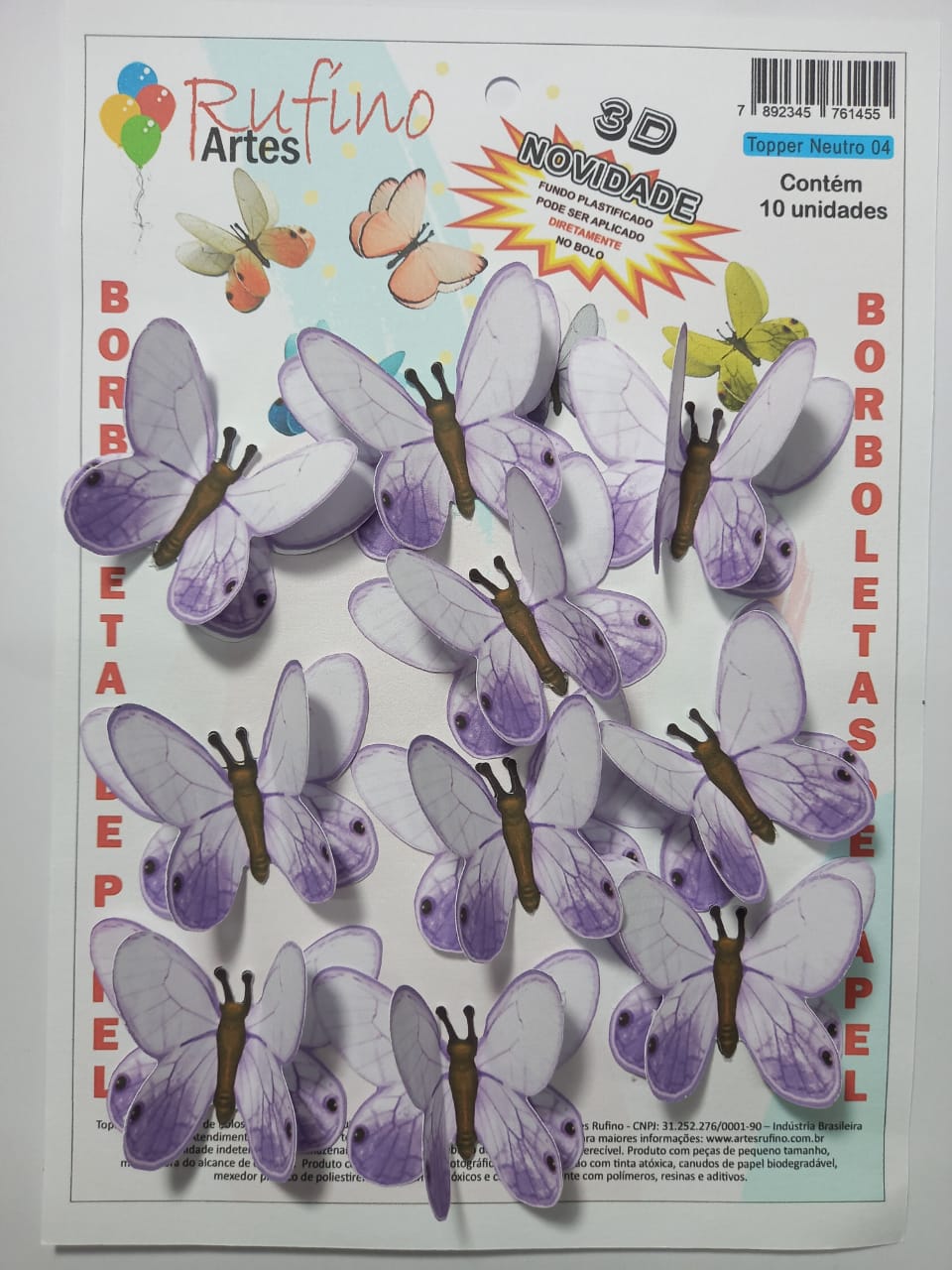 Bolo branco com borboletas/ borboleta lilas